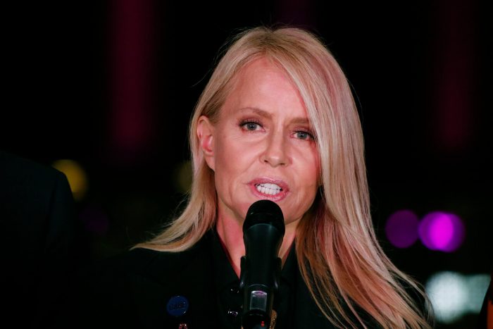 «Si necesitan más tallas, yo creo que necesitan comer menos»: la frase de Cecilia Bolocco que generó polémica en redes sociales «Si necesitan más tallas, yo creo que necesitan comer menos»: la frase de Cecilia Bolocco que generó polémica en redes sociales