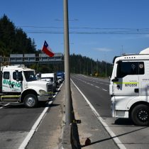 Camioneros desafían al Gobierno con nuevos bloqueos de carreteras mientras Interior acelera presentación de querellas por la Ley de Seguridad del Estado