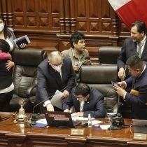 Tras llamado a disolver el parlamento, Congreso de Perú destituye a Pedro Castillo por «permanente incapacidad moral»