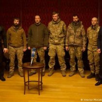 Rusia y Ucrania intercambian 50 prisioneros de guerra de cada bando
