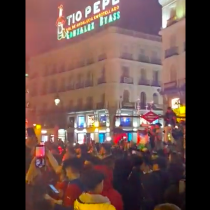 Marroquíes celebran en las calles de Madrid y Barcelona triunfo sobre España en Qatar 2022