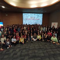 130 mujeres de la salmonicultura se reunieron en inédito encuentro para promover equidad de género en la industria
