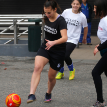 Mujeres futbolistas con contrato laboral tienen mejores niveles de confianza en sus habilidades y disfrutan más el deporte