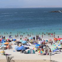 Antofagasta multará desde este lunes a aquellos que usen parlantes en playas