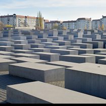 Mujeres, Holocausto y memoria