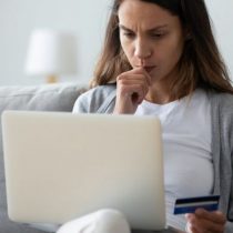 La medida sencilla que puede ayudarte a evitar caer en una estafa online