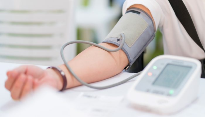 ¿Cómo se puede prevenir la hipertensión arterial?