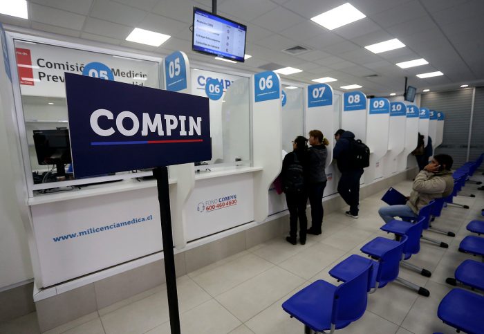Compin RM: Contraloría detecta licencias médicas a personas fallecidas e instruye sumario