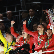 Manchester United rompe con cinco años sin títulos al conseguir la Copa de la Liga: venció al Newcastle en Wembley