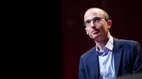 Yuval Harari y Steve Wozniak lideran llamado de expertos para pausar desarrollo de IA ante numerosos riesgos para la humanidad