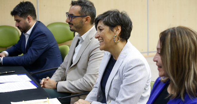 Minsal anuncia creación de Oficina Nacional de Condiciones Crónicas Complejas para tratar enfermedades raras Minsal anuncia creación de Oficina Nacional de Condiciones Crónicas Complejas para tratar enfermedades raras