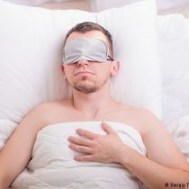 No dormir lo suficiente compromete la eficacia de las vacunas, señala estudio