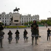 Protestas en Perú dejan 27 heridos y una comisaría incendiada