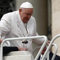 Salud del papa mejora «progresivamente» tras primera noche en hospital