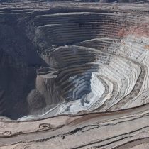 Mineras solicitan a Hacienda mantener invariabilidad tributaria en proyecto de royalty a la industria