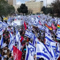 Protestas en Israel: 3 claves para entender las históricas marchas que pusieron a Netanyahu contra las cuerdas