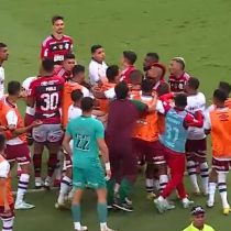 Flamengo deja ir otra corona y Arturo Vidal protagoniza tenso final con Felipe Melo