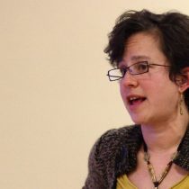 Profesora de la Universidad de Stanford Gabrielle Hecht advierte a los Estados sobre problemáticas ligadas a la “gobernanza residual”