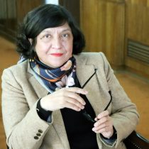 Elisa Araya, rectora de la UMCE: “Si existiera equidad de género, no existiría el 8M”