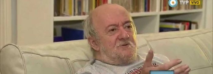 Escritor y periodista argentino Enrique Symns murió a los 77 años